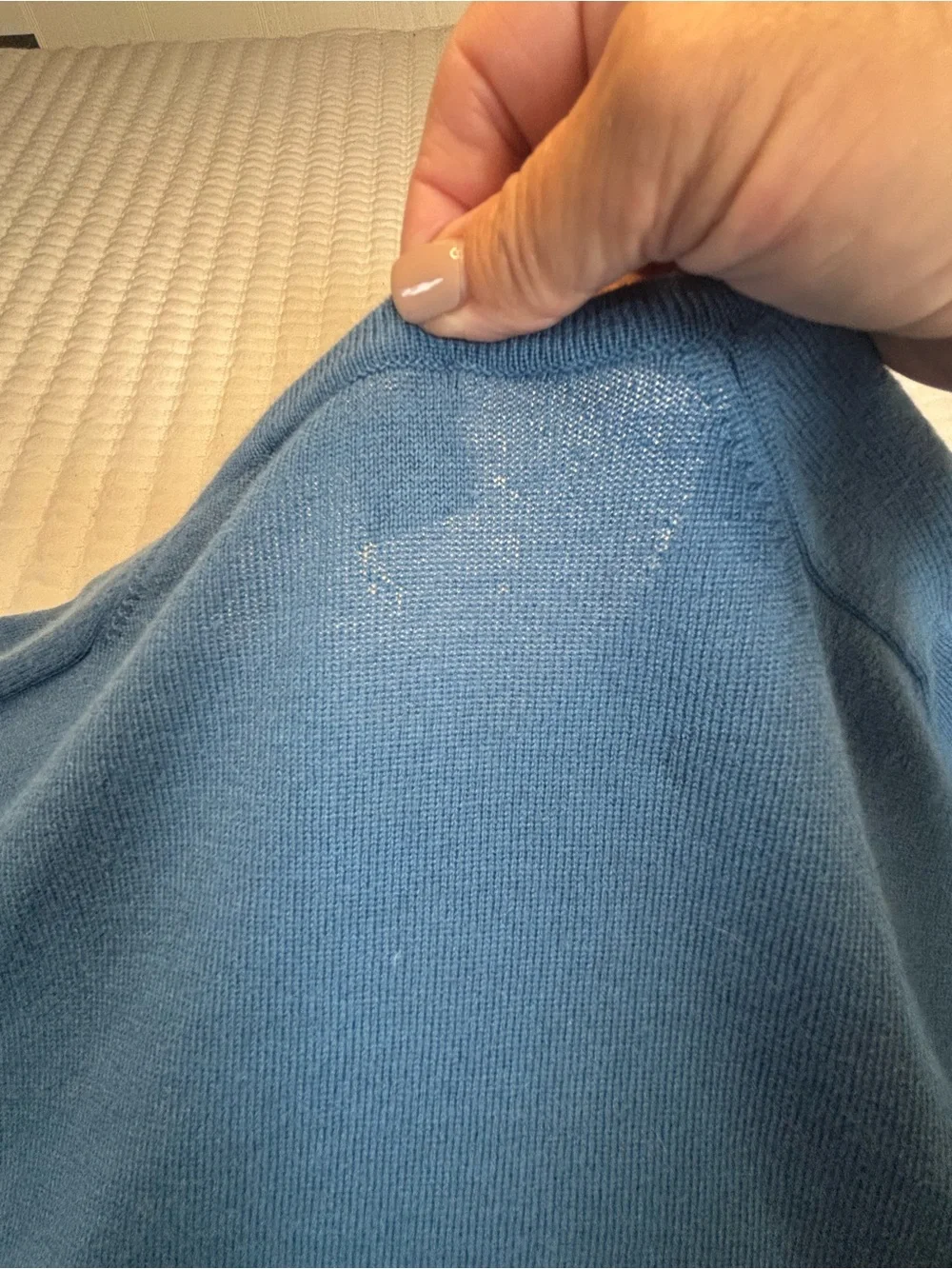 J.Crew Men’s Large Blue V-Neck Wool Cotton Sweater Pullover Lightweight